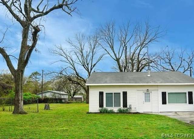Property at 1629 Walnut St, Muskogee, OK 74403, 3 beds, 2 baths