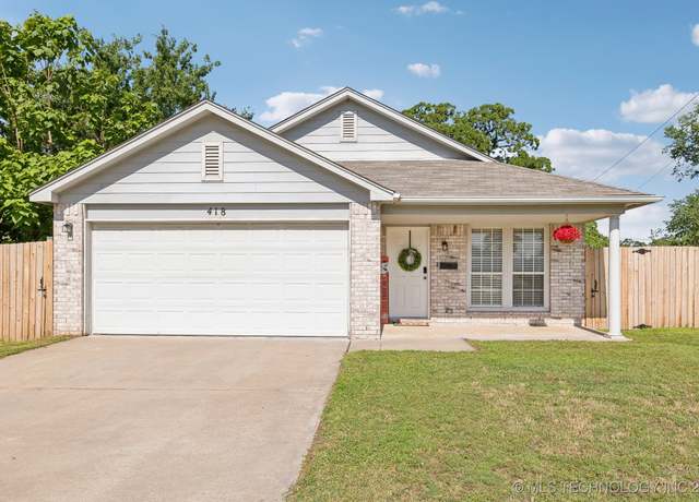Property at 418 N Roosevelt Ave, Sand Springs, OK 74063, 3 beds, 2 baths
