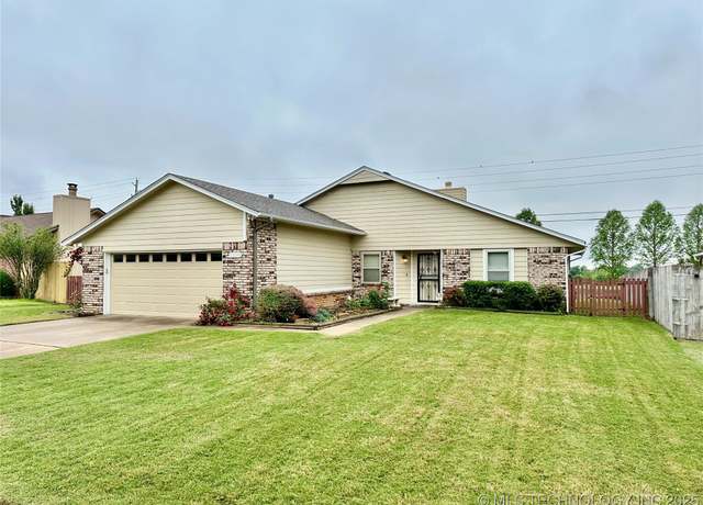 Property at 13266 E 46th St, Tulsa, OK 74134, 3 beds, 2 baths
