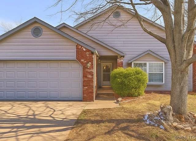 Property at 9345 S 94th East Ave, Tulsa, OK 74133, 3 beds, 2 baths