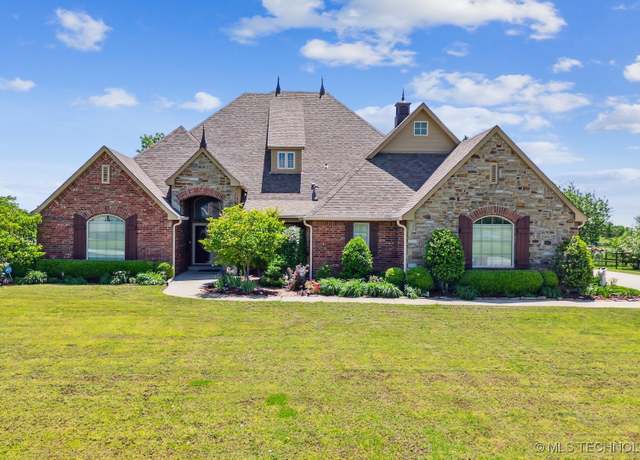 Property at 3438 E 181st St N, Skiatook, OK 74070, 5 beds, 4 baths
