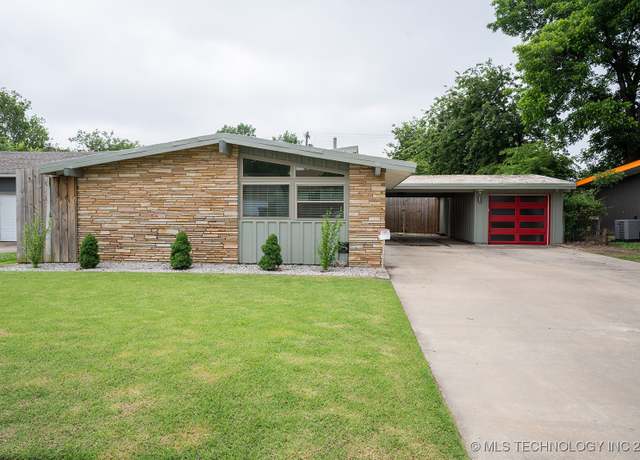 Property at 5770 E 26th St, Tulsa, OK 74114, 3 beds, 2 baths