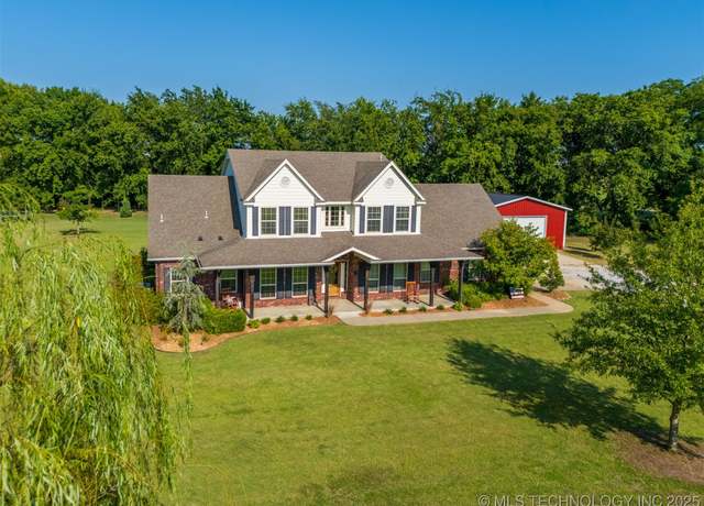 Property at 10345 S 289th East Ave, Coweta, OK 74429, 4 beds, 2.5 baths