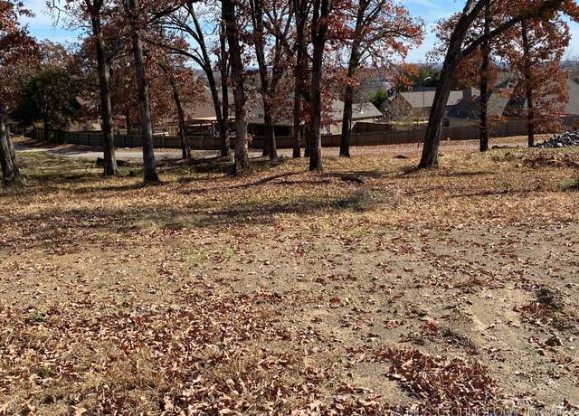 Property at 685 Woodlands Dr, Tahlequah, OK 74464