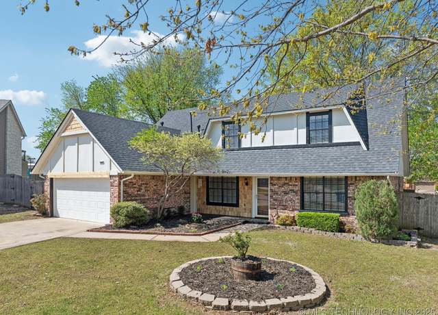 Property at 1626 S Beech Ct, Broken Arrow, OK 74012, 5 beds, 2 baths