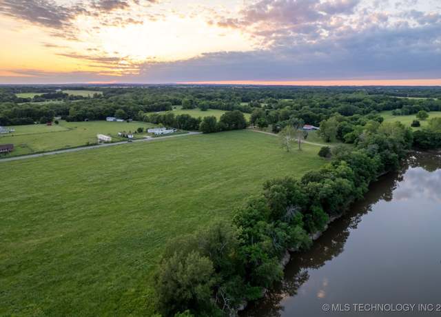 Property at 7 S 4420 Rd, Adair, OK 74301