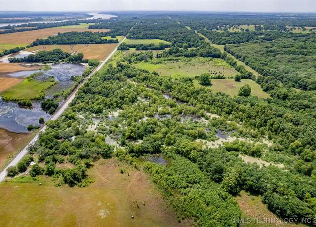 Property at 4204 W 50th St, Porter, OK 74454