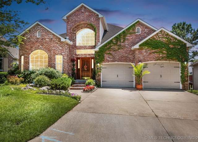 Property at 7774 S Canton Ave, Tulsa, OK 74136, 3 beds, 3 baths