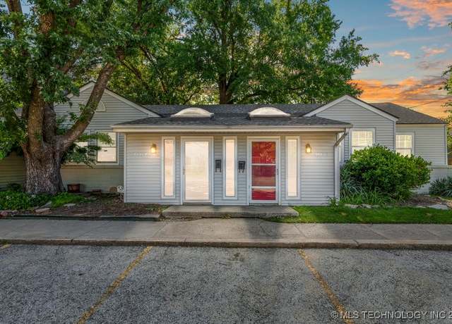 Property at 3805 S Quincy Ave Unit 3805D, Tulsa, OK 74105, 2 beds, 1 bath