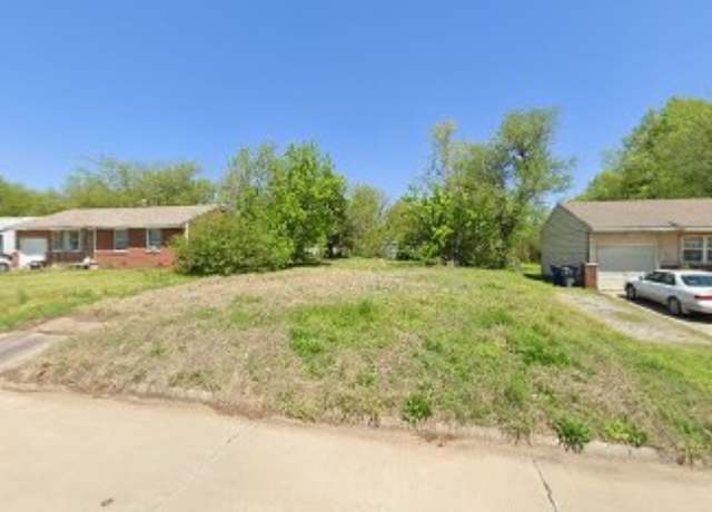 Property at 157 W 49th Pl, Tulsa, OK 74110