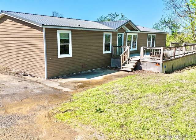 Property at 171 E Brooken Rd, Stigler, OK 74462, 5 beds, 3 baths