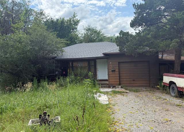 Property at 6416 N Rockford Ave, Tulsa, OK 74126, 4 beds, 1.5 baths
