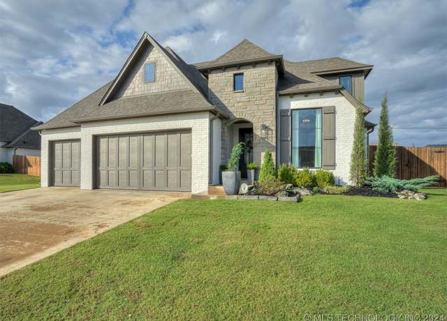 Property at 13664 S 23rd St E, Bixby, OK 74008, 4 beds, 3.5 baths