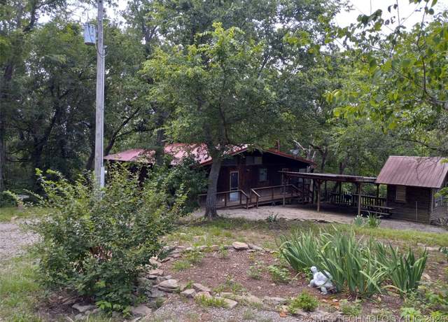 Property at 403807 W 2070 Dr W, Bartlesville, OK 74006, 2 beds, 1.5 baths