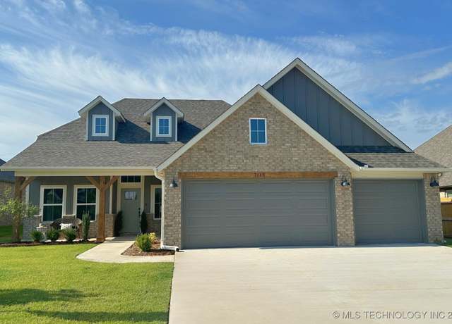 Property at 7113 E Princeton St, Broken Arrow, OK 74014, 3 beds, 2.5 baths