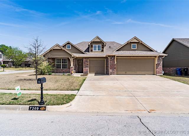 Property at 7209 S Nyssa Ave, Broken Arrow, OK 74011, 4 beds, 2 baths