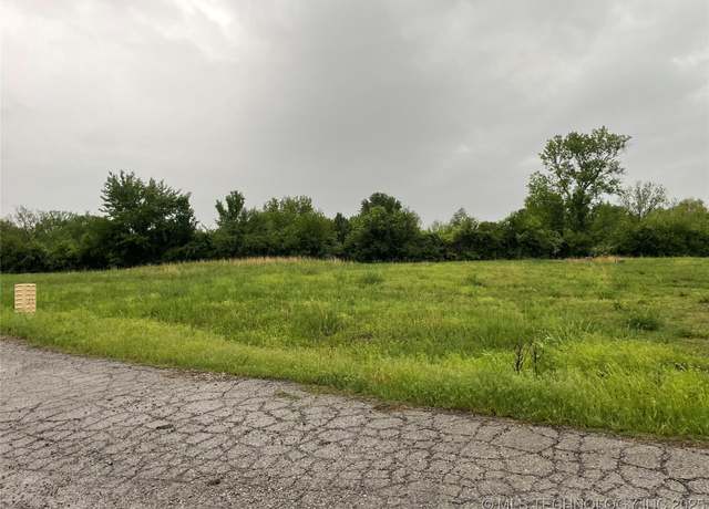 Property at 9154 Pine Creek St, Catoosa, OK 74015