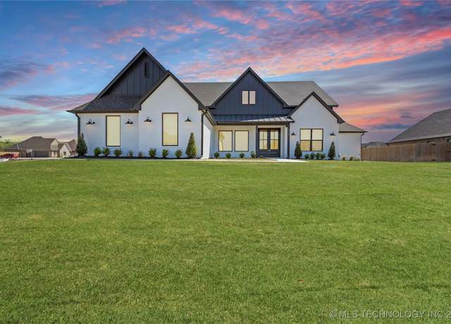 Property at 4724 E 177th Pl, Bixby, OK 74008, 3 beds, 3.5 baths