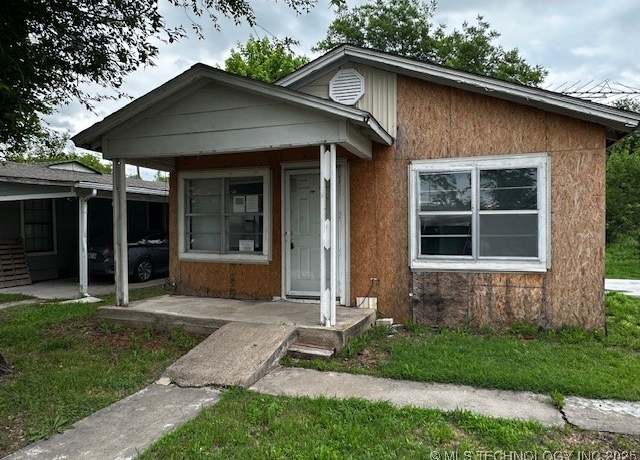 Property at 708 S 1st, Davis, OK 73030, 3 beds, 1 bath
