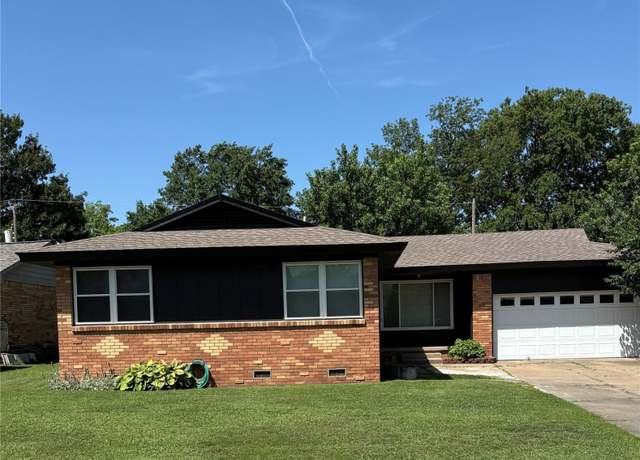 Property at 4901 Cornell Dr, Bartlesville, OK 74006, 4 beds, 2.5 baths