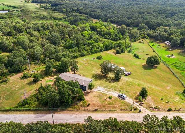 Property at 928 N Pawnee Rd, Sand Springs, OK 74063, 3 beds, 2 baths