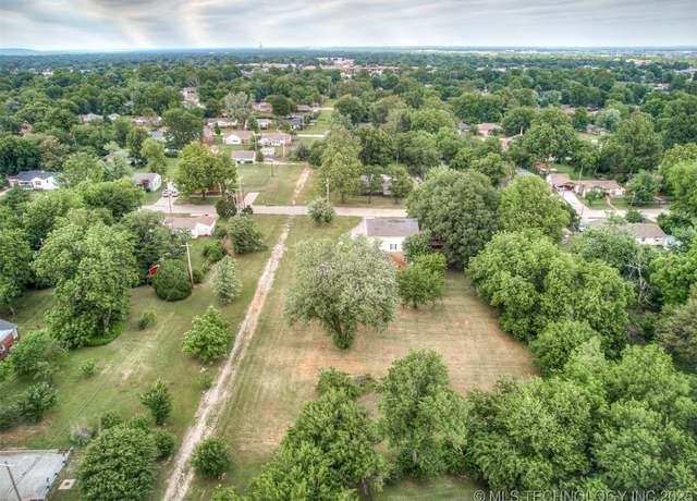 Property at 1 E 5th Pl, Tulsa, OK 74112