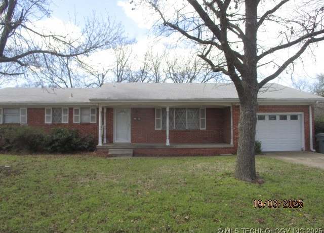 Property at 1749 Winchester, Ardmore, OK 73401, 3 beds, 1.5 baths