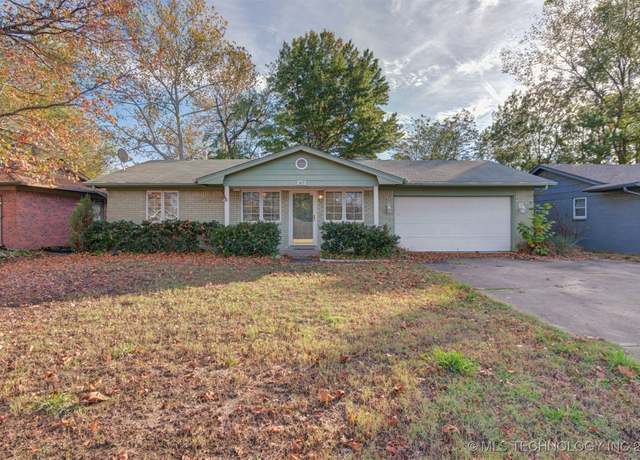 Property at 309 W Ithica St, Broken Arrow, OK 74012, 3 beds, 1.5 baths
