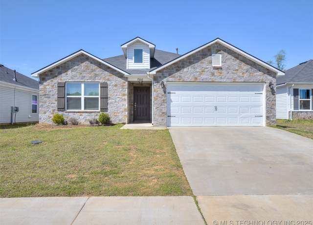 Property at 15068 S 284th East Ave, Coweta, OK 74429, 3 beds, 2 baths