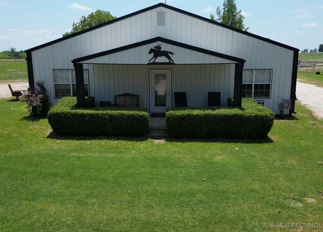 Property at 10815 State Hwy 19, Ada, OK 74820, 2 beds, 1.5 baths