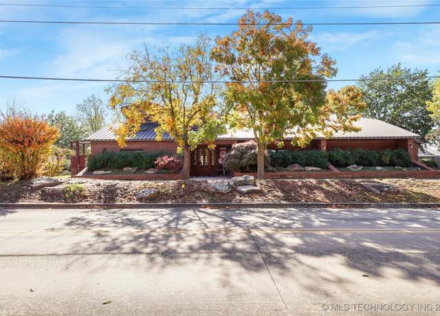Property at 1200 Mcarthur Ln, Mcalester, OK 74501, 6 beds, 3.5 baths