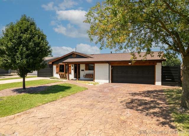 Property at 236 S 120th East Ave, Tulsa, OK 74128, 3 beds, 1.5 baths