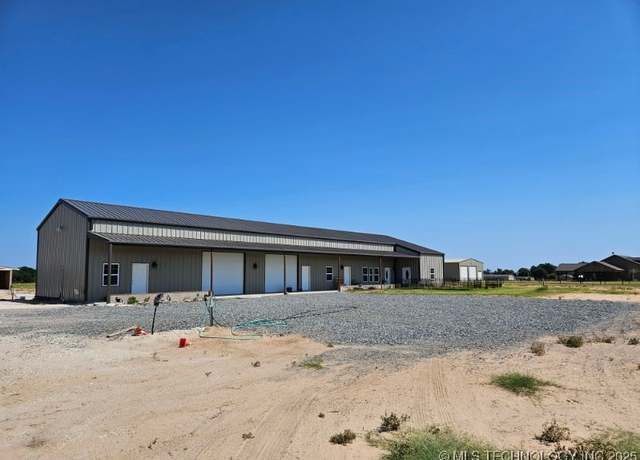 Property at 3226 Lark Rd, Kingston, OK 73439, 3 beds, 3 baths