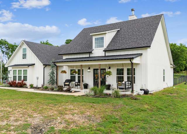 Property at 3566 E Highway 412, Locust Grove, OK 74352, 3 beds, 2 baths