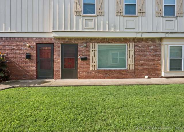 Property at 6152 S Madison Pl Unit B, Tulsa, OK 74136, 2 beds, 1.5 baths