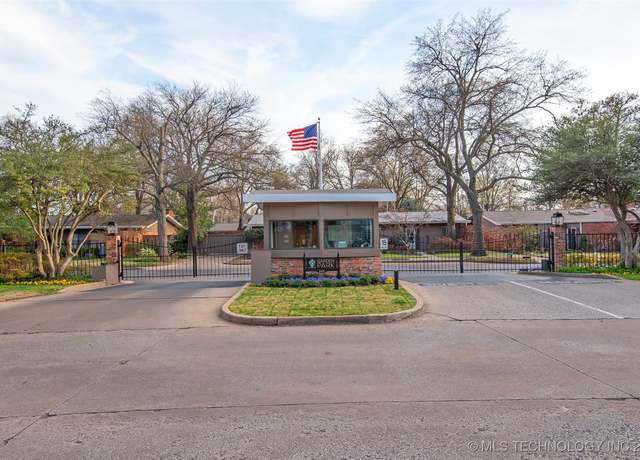 Property at 2131 E 60th St Unit H4, Tulsa, OK 74105, 2 beds, 2 baths