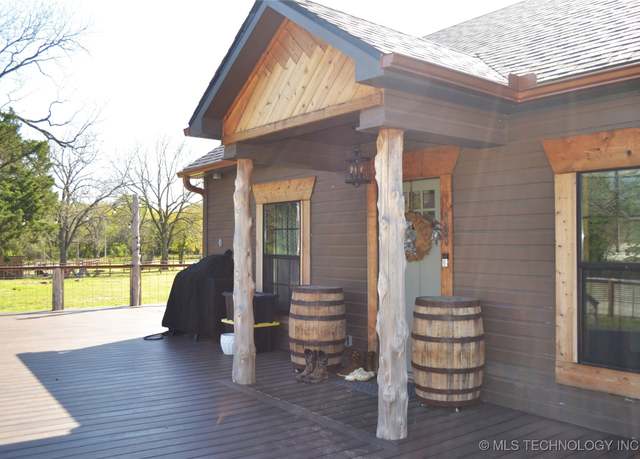 Property at 3821 12th Ave NW, Ardmore, OK 73401, 2 beds, 1 bath