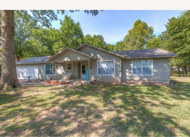 Property at 28365 E 4th St, Catoosa, OK 74015, 3 beds, 2 baths