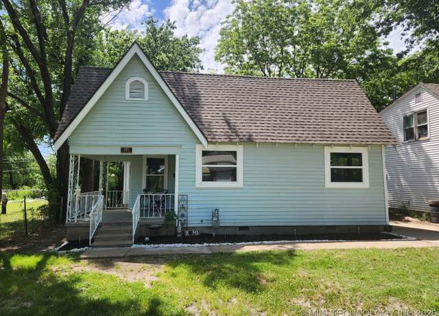 Property at 2012 N Quincy Ave, Tulsa, OK 74106, 3 beds, 2 baths