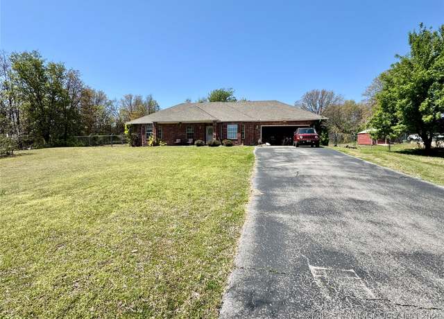 Property at 15922 S Hickory St, Sapulpa, OK 74066, 3 beds, 2 baths