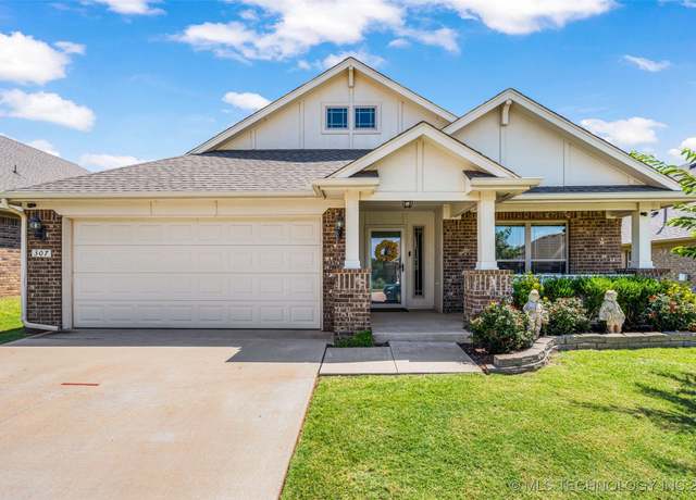 Property at 307 E Copper Canyon Ave, Stillwater, OK 74075, 3 beds, 2 baths