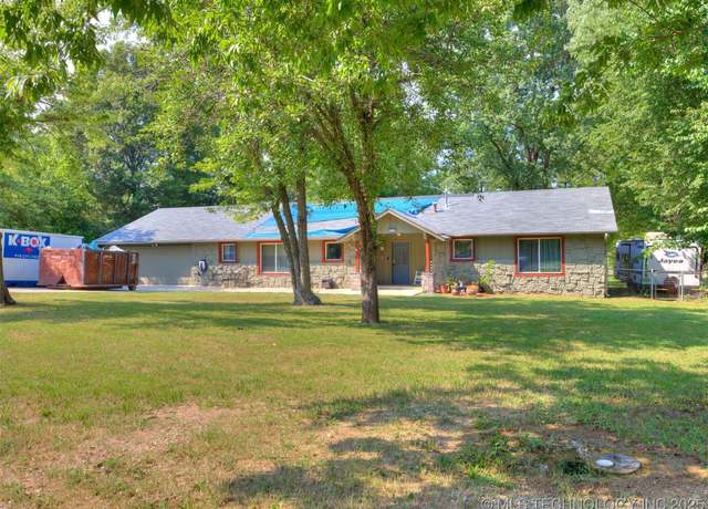 Property at 6713 S 232nd EastAvenue, Broken Arrow, OK 74014, 3 beds, 2 baths