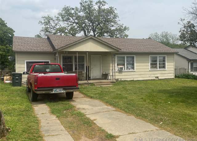 Property at 1214 Denison St, Durant, OK 74701, 4 beds, 1 bath