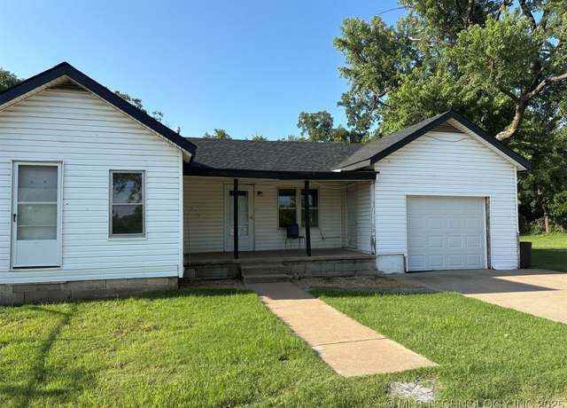 Property at 7905 W 18th St, Tulsa, OK 74127, 2 beds, 1 bath