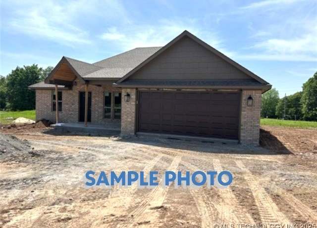 Property at 235 Northside Ct, Tahlequah, OK 74464, 3 beds, 2 baths