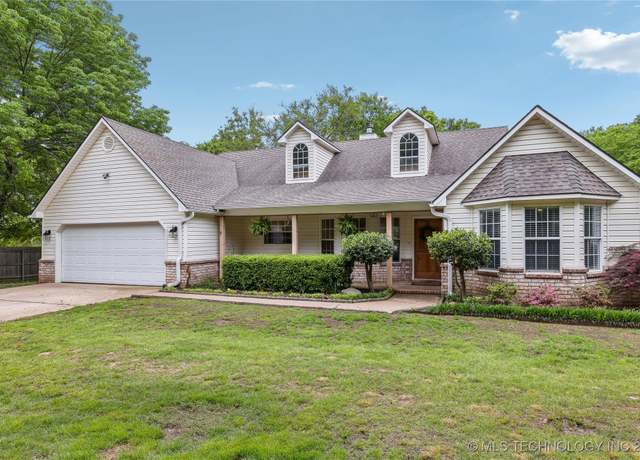 Property at 33942 E 703 Dr, Wagoner, OK 74467, 3 beds, 2 baths