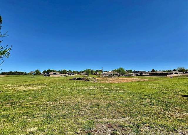 Property at 17530 W Tray Rd, Tahlequah, OK 74464