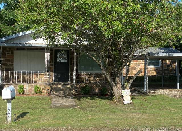 Property at 27 Rock Creek Dr, Canadian, OK 74425, 3 beds, 2 baths