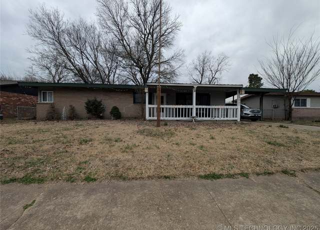 Property at 2801 Estelle Ave, Muskogee, OK 74401, 3 beds, 1.5 baths