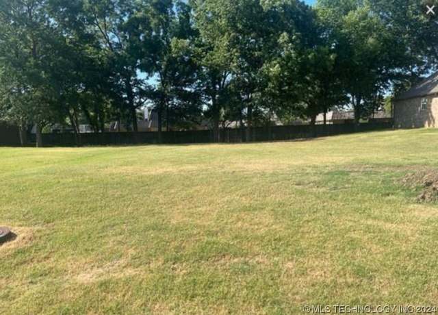 Property at 3219 Boardwalk Ct, Bartlesville, OK 74006